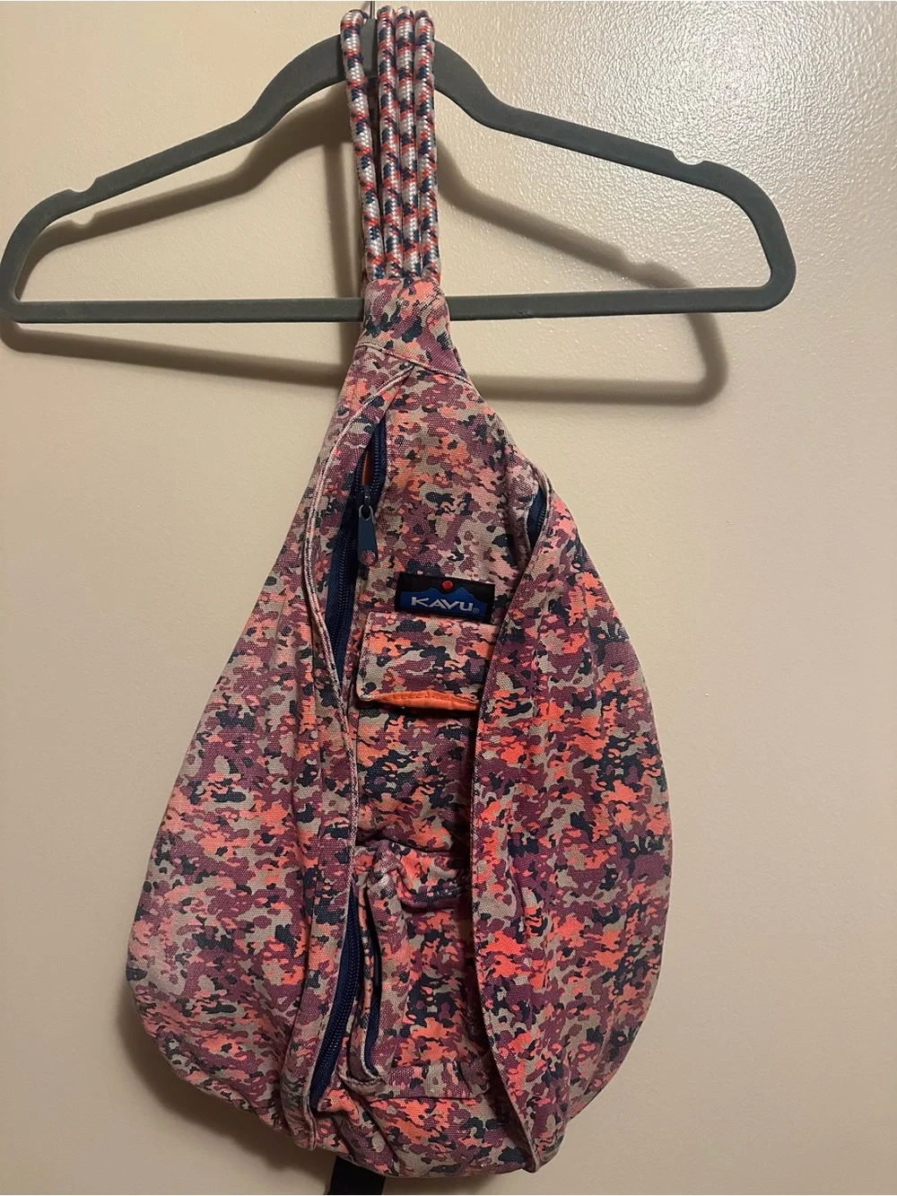 Kavu Pink Camo Rope Sling Bag